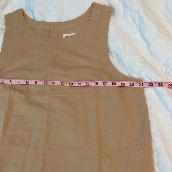 Pact Linen and organic cotton button back top - Picture 3 of 6